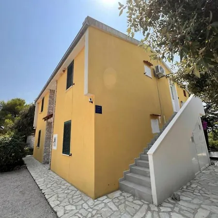 One Bedroom With Sea View 1 * Lovište